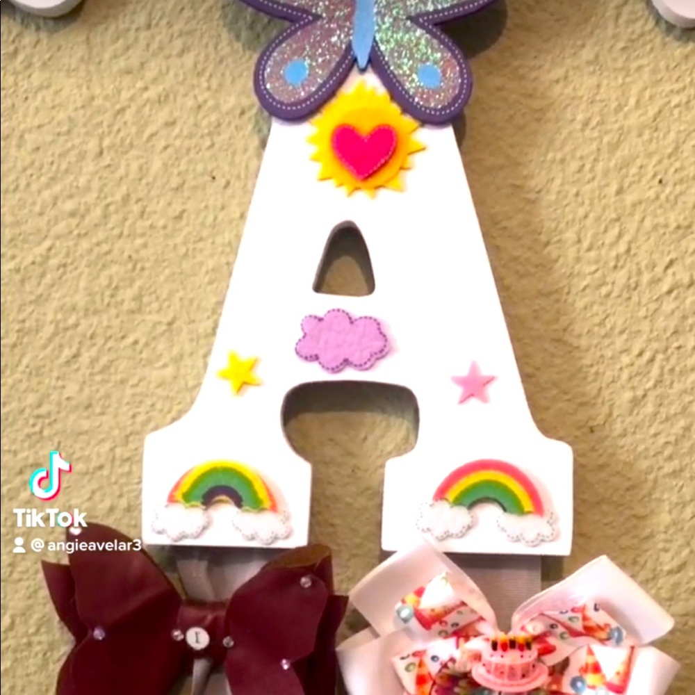 Custom Waite  Hair Bow Organizer, Bows Holder.🎀